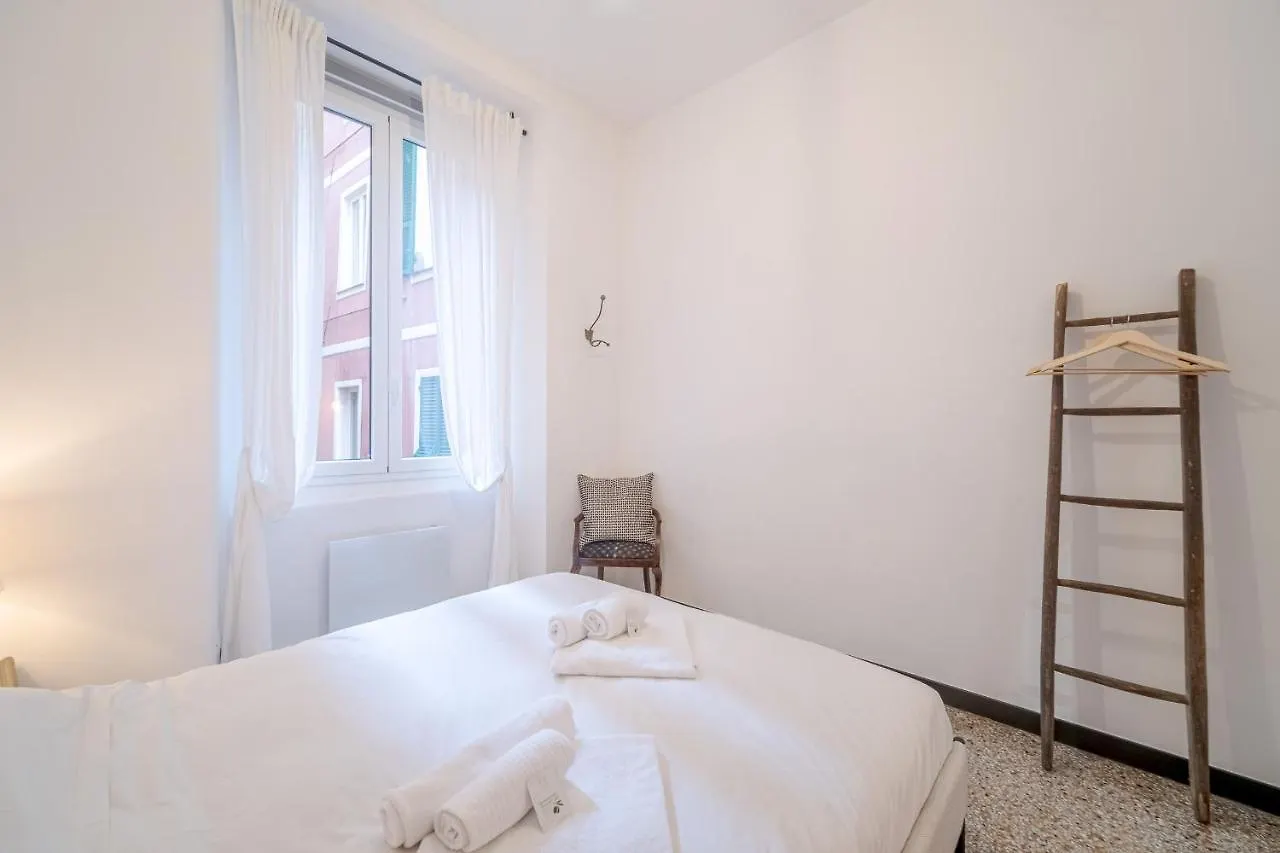 Central & Lovely Apartment In Genova - Netflix!