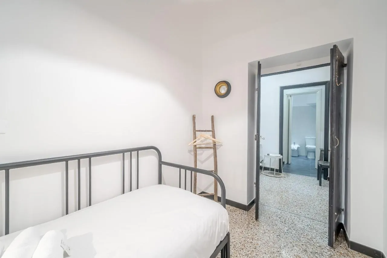 Central & Lovely Apartment In Genova - Netflix! 0*,