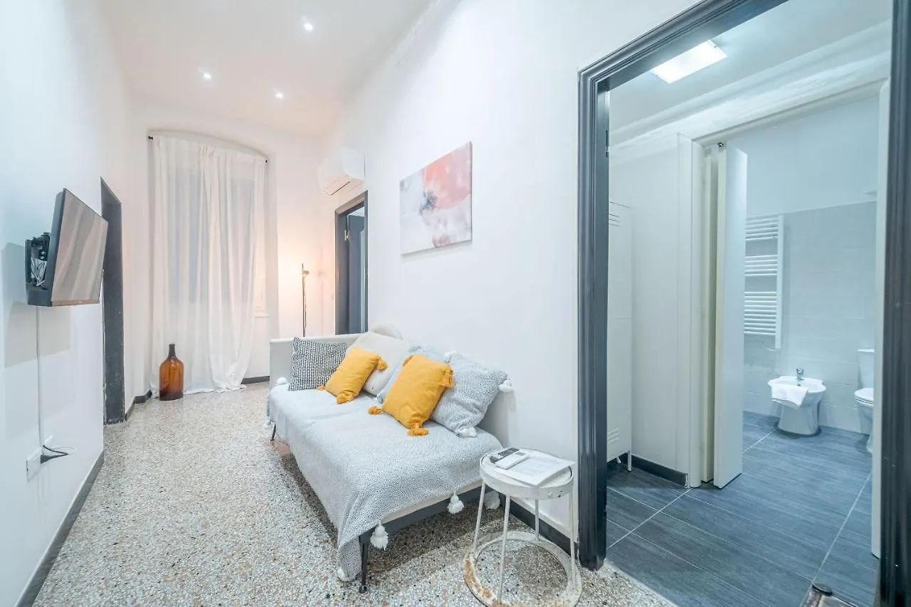 Central & Lovely Apartment In Genova - Netflix!